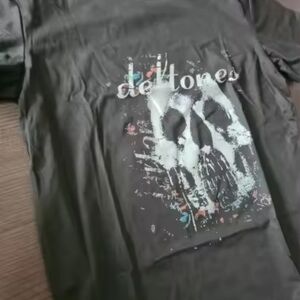 Black Graphic Tee - Short Sleeve